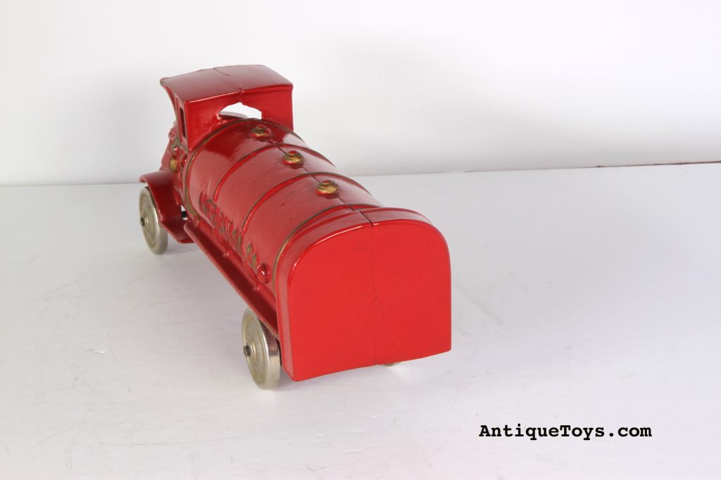 Dent American Oil Cast Iron Mack Tanker Truck *SOLD* – AntiqueToys.com ...