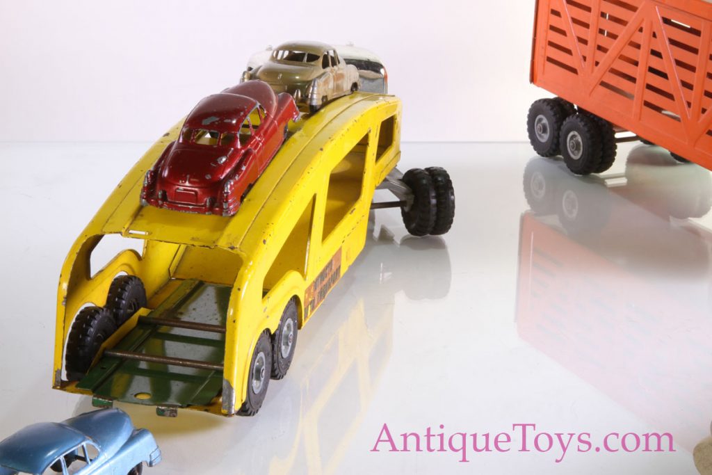 structo toy car hauler