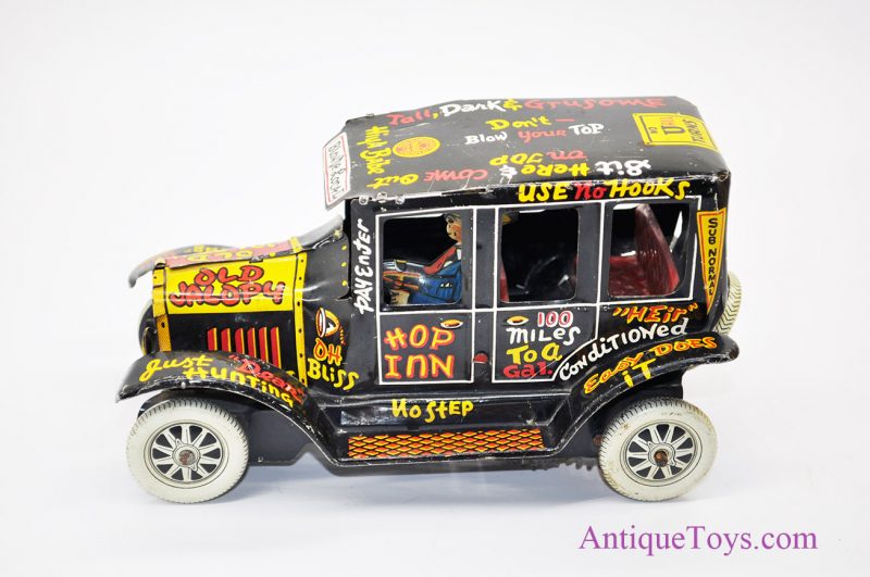 1950's Marx "Old Jalopy" Tin Lithographed Wind Up Car <FONT COLOR="ff000 ">*SOLD*</font>