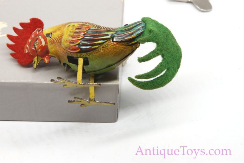 German Tin Rooster Hopping Windup Toy for Sale - Image 7