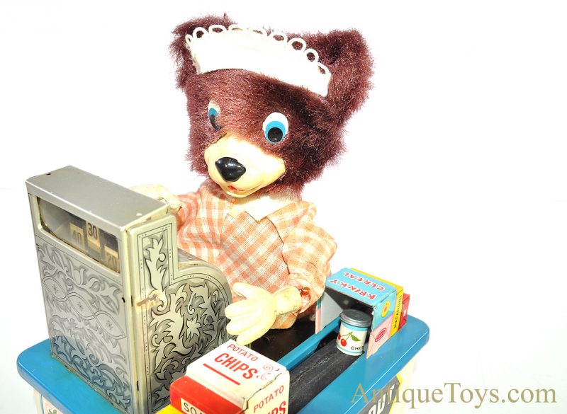 Rare Vintage Mint Linemar “Super Susie” #J-4670 Tin Lithographed Japanese Battery Operated Cashier Bear with Box for Sale <FONT COLOR="ff000 ">*SOLD*</font> - Image 8