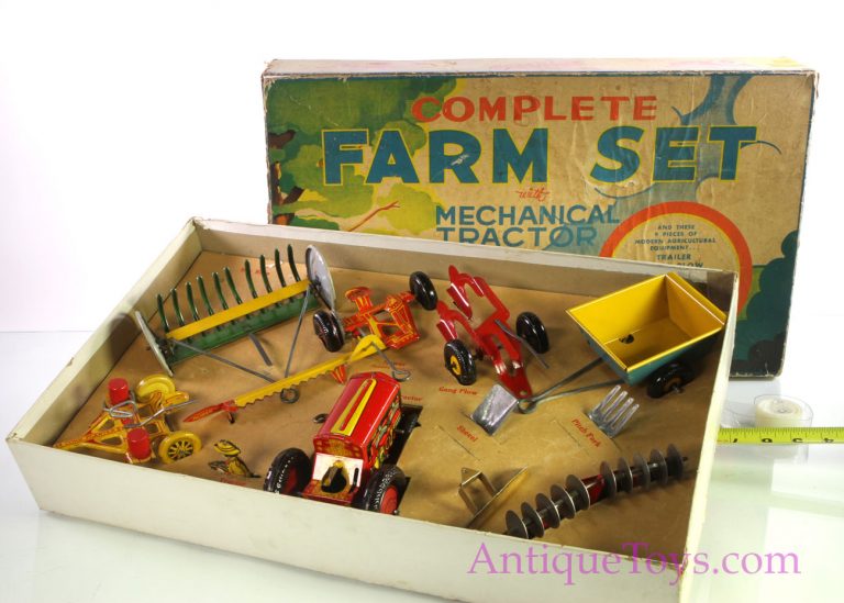 Marx Complete Farm Set with Mechanical Tractor *SOLD* – AntiqueToys.com ...