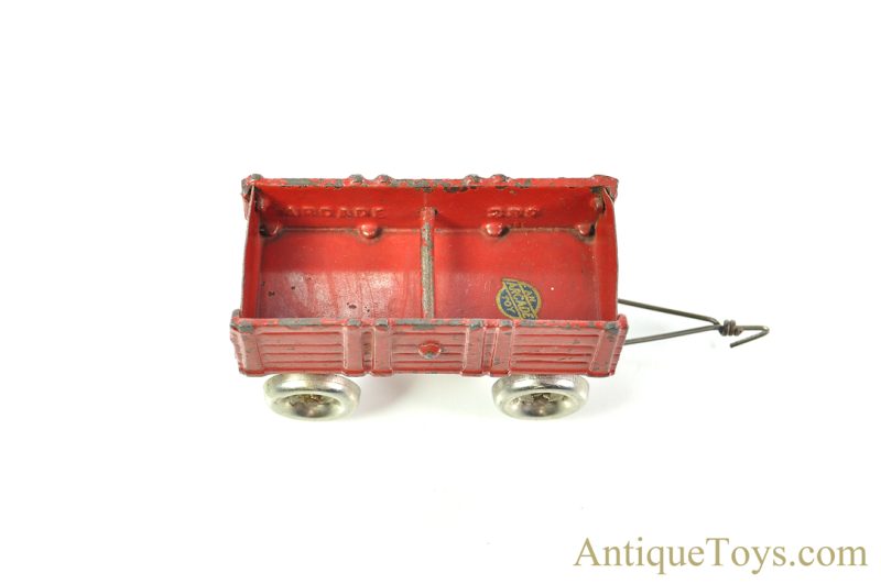 Arcade Cast Iron #289 Red Wagon <FONT COLOR="ff000 ">*SOLD*</font> - Image 3