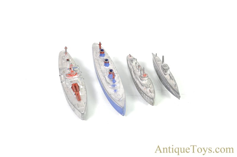 TootsieToy Diecast Ships Set of 4 <FONT COLOR="ff000 ">*SOLD*</font>