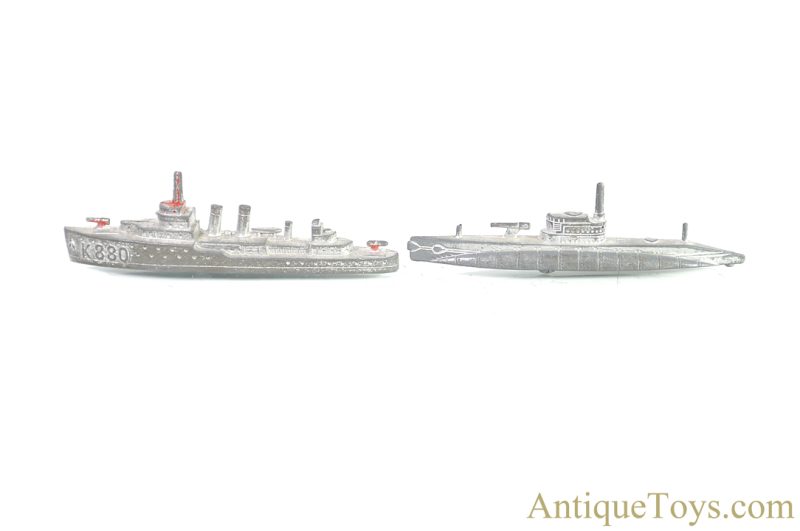 TootsieToy Diecast Ships Set of 4 <FONT COLOR="ff000 ">*SOLD*</font> - Image 6