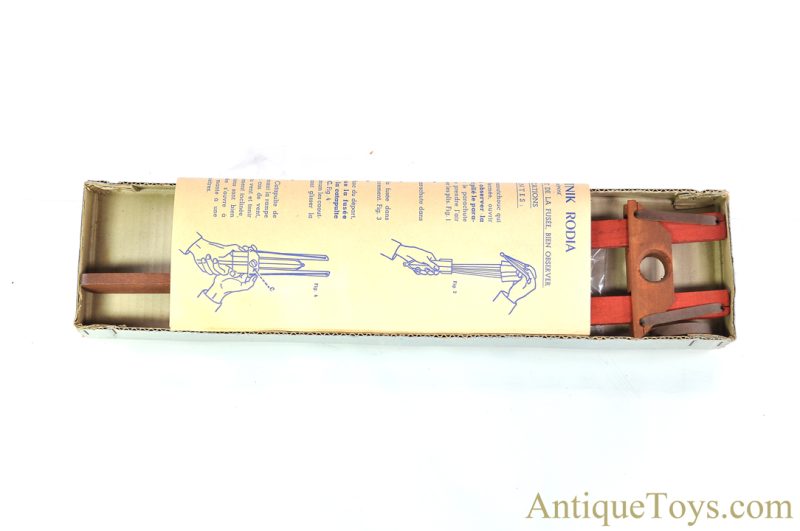 S. Bogavatz Wooden "Fusée Spoutnik-Rodia" French Sputnik Rocket Model in Box <FONT COLOR="ff000 ">*SOLD*</font> - Image 3