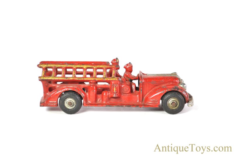 Arcade Cast Iron Fire Engine Ladder Truck <FONT COLOR="ff000 ">*SOLD*</font>