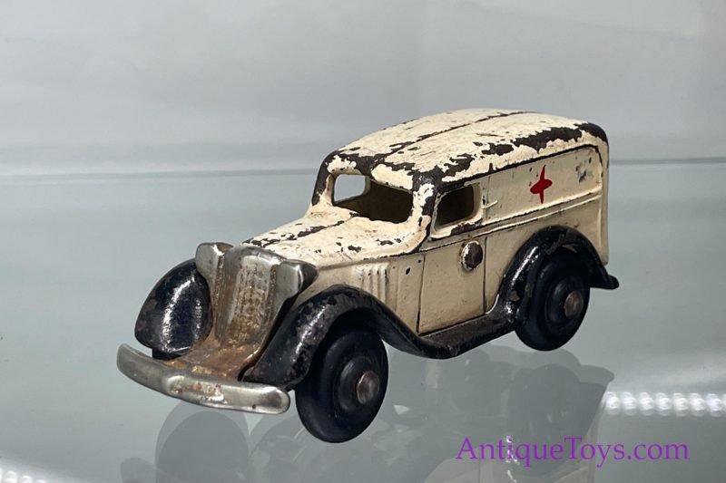 Arcade Toys Cast Iron Ambulance <FONT COLOR="ff000 ">*SOLD*</font> - Image 5