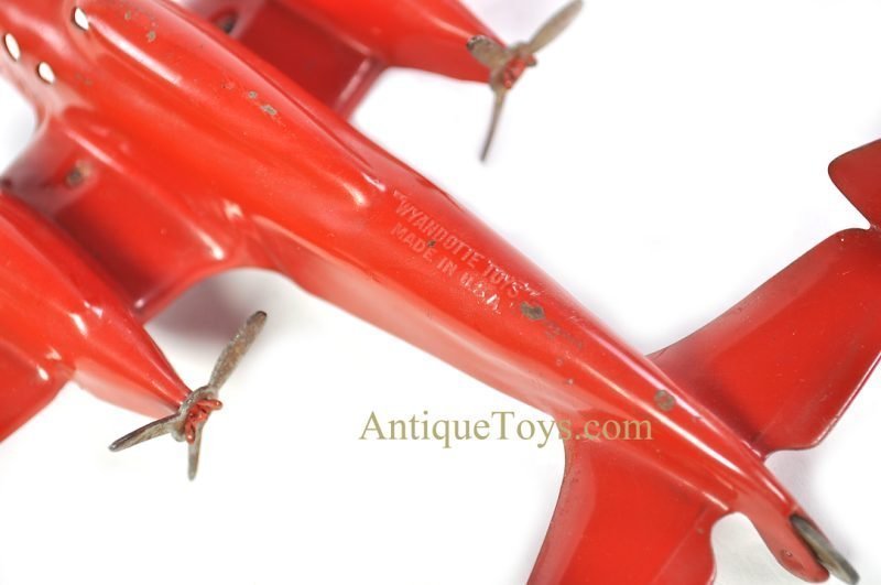 Wyandotte Toys ca. 1938-1941 Pressed Steel #209 Army Transport Plane "Airacuda" Airplane for Sale <FONT COLOR="ff000 ">*SOLD*</font> - Image 5