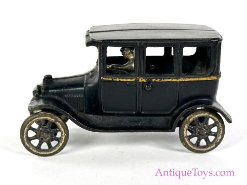 Arcade ca. 1920s Cast Iron Ford Model T 