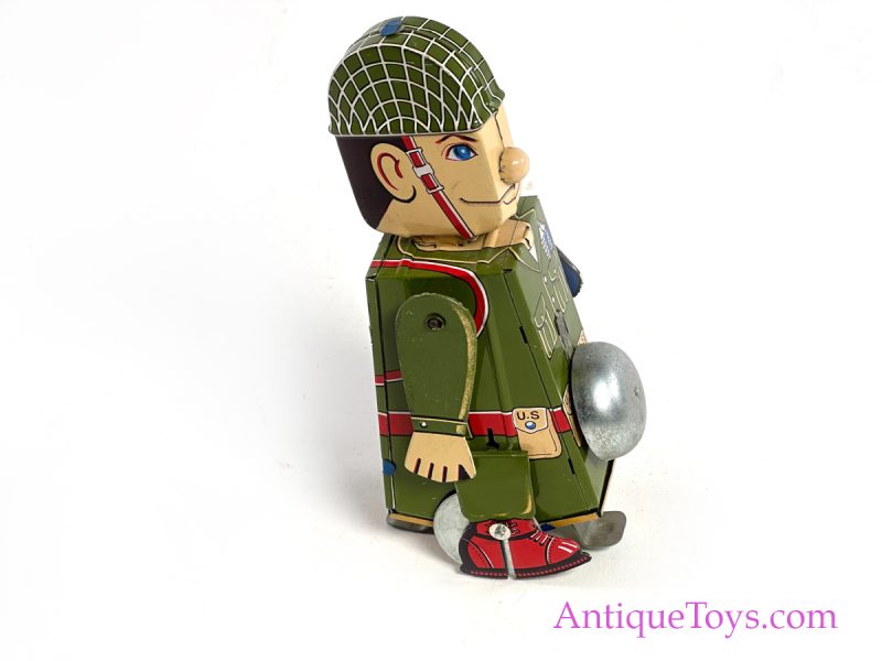 Yonezawa Vintage ca. 1960s Tin Lithographed Windup "Mechanical Soldier on Parade: Army" <FONT COLOR="ff000 ">*SOLD*</font> - Image 6