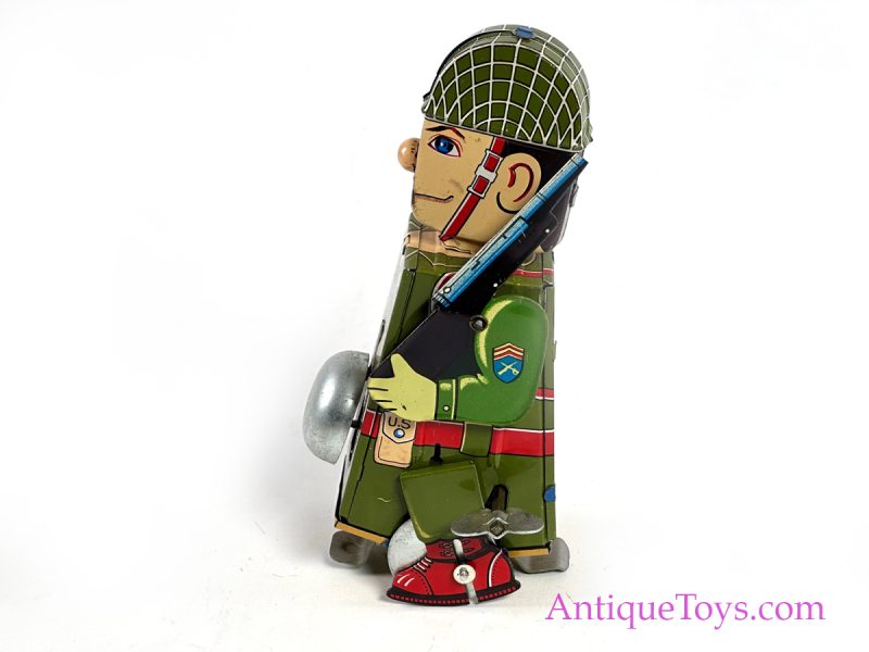 Yonezawa Vintage ca. 1960s Tin Lithographed Windup "Mechanical Soldier on Parade: Army" <FONT COLOR="ff000 ">*SOLD*</font> - Image 3