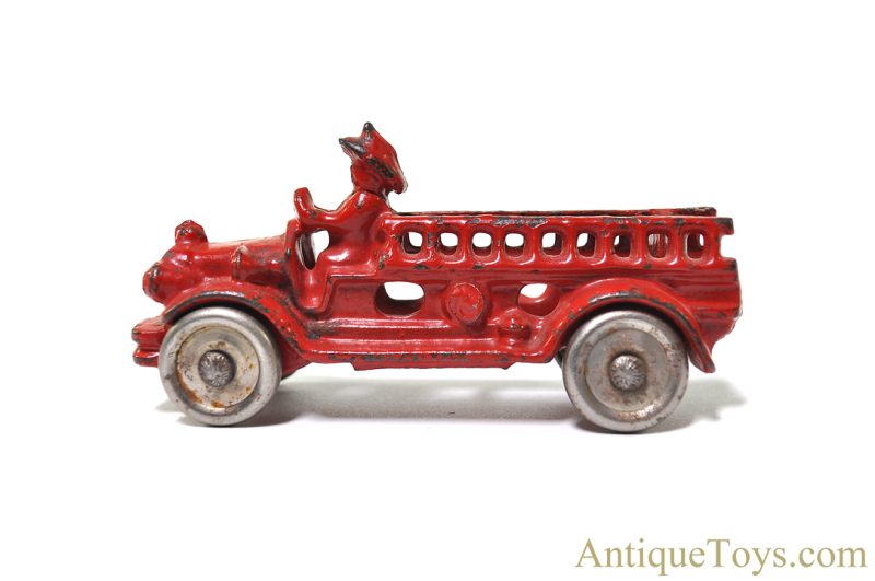 A.C. Williams Cast Iron Hook & Ladder Fire Truck 4.75" <FONT COLOR="ff000 ">*SOLD*</font> - Image 2