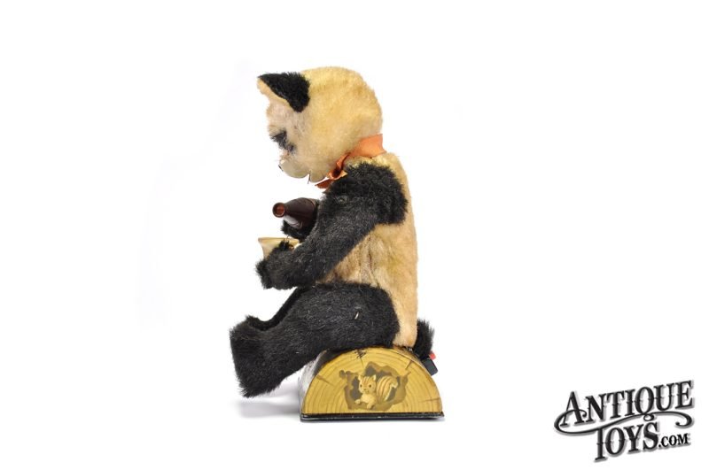 ALPS Tin Lithographed Battery Operated "Picnic Bear" with Box <FONT COLOR="ff000 ">*SOLD*</font> - Image 5