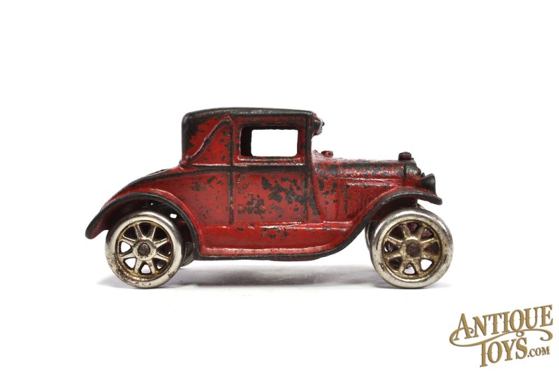 Arcade ca. 1930’s Cast Iron No. 116X Ford Coupe with Rumble Seat 5″ <FONT COLOR="ff000 ">*SOLD*</font> - Image 2