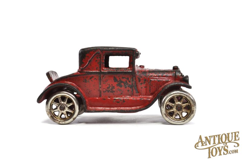 Arcade ca. 1930’s Cast Iron No. 116X Ford Coupe with Rumble Seat 5″ <FONT COLOR="ff000 ">*SOLD*</font> - Image 3